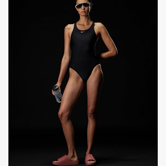 Nike Womens Fastback One-pieceOne Piece Swimsuit size 36 - Picture 5 of 13